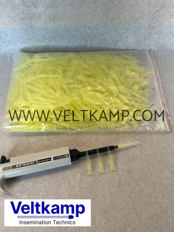 Pipetter  microliter vast 200 ul gele punt